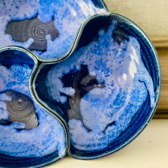 Studio Pottery Blue Glaze Triple Pinched Large Bowl Serving Dish Artist Signed - Picture 5 of 12